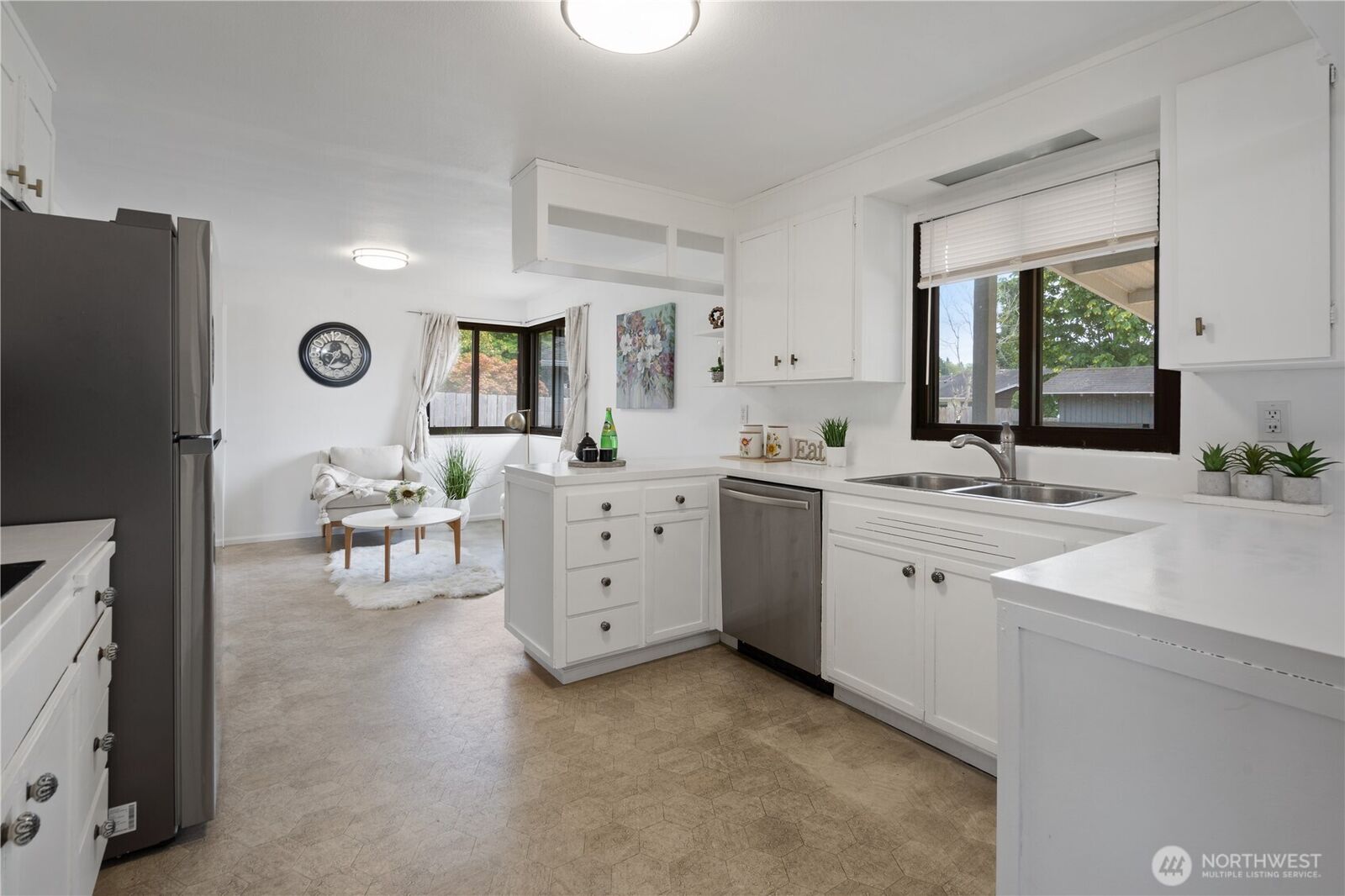 Property Photo:  1719 S 243rd Street  WA 98198 