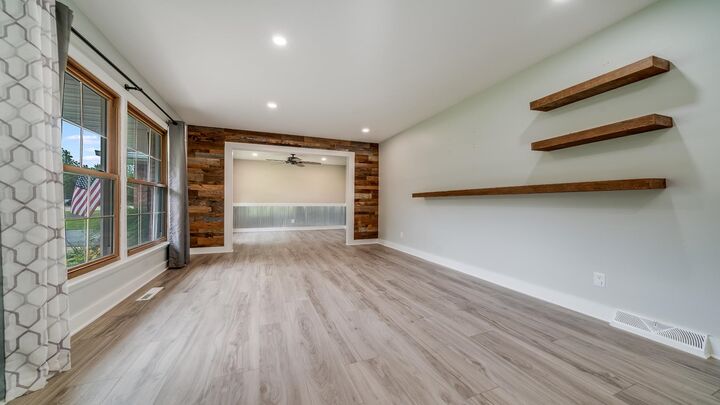 Property Photo:  5260 Coachlite Trail  IL 61111 