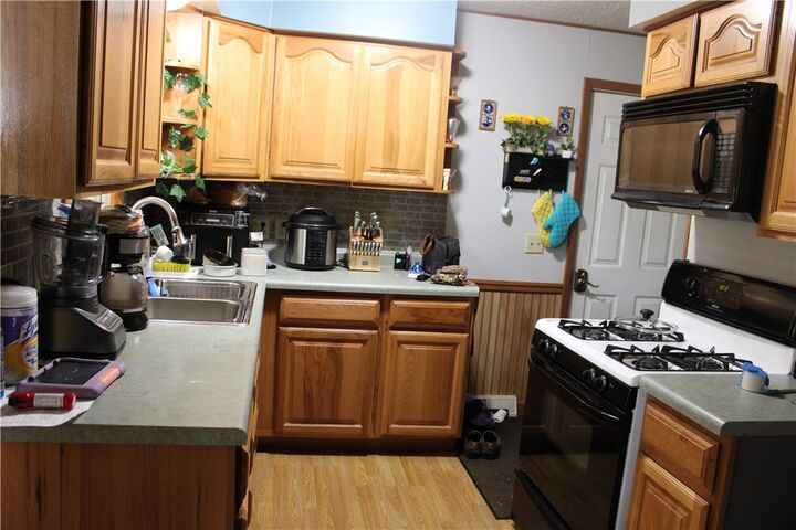 Property Photo: 2517 Blakeley Avenue WI 54701