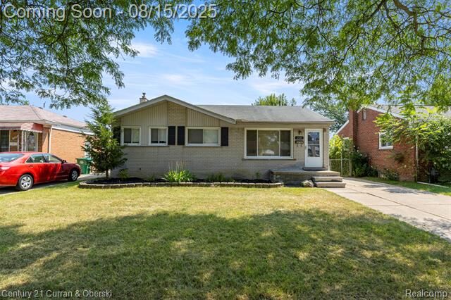Property Photo: 226 Belton Street MI 48135