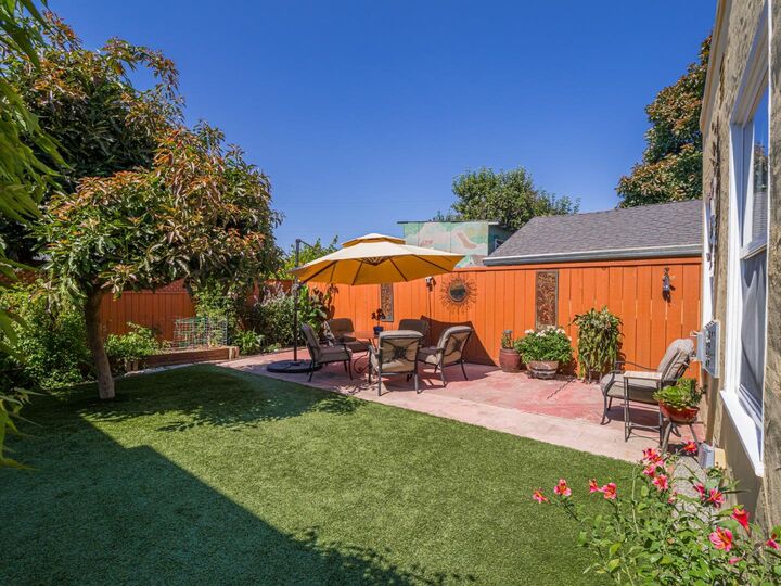 Property Photo:  621 Oregon Street  CA 95076 