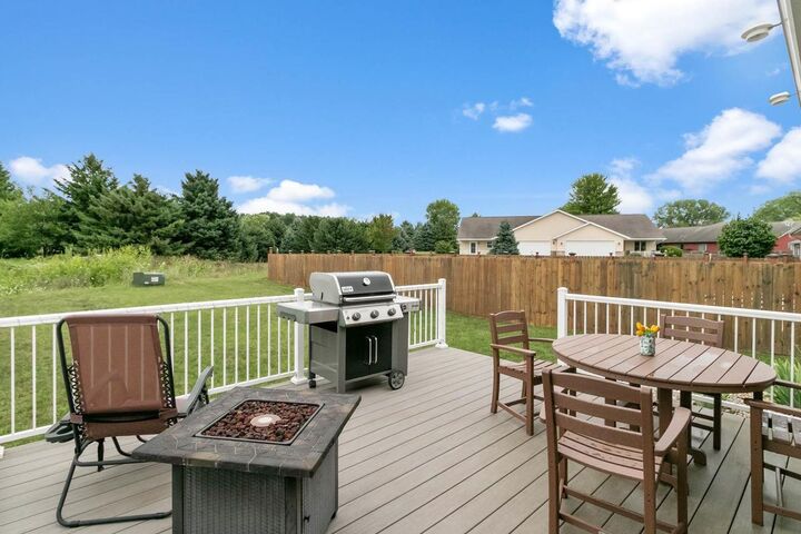 780 Brown School Road  Evansville WI 53536 photo
