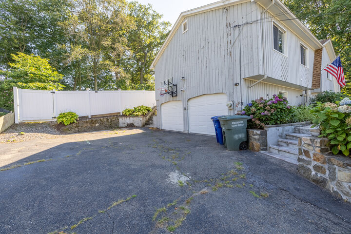Property Photo: 90 Village Lane CT 06606