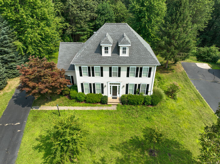 41 Buckingham Road  Avon CT 06001 photo