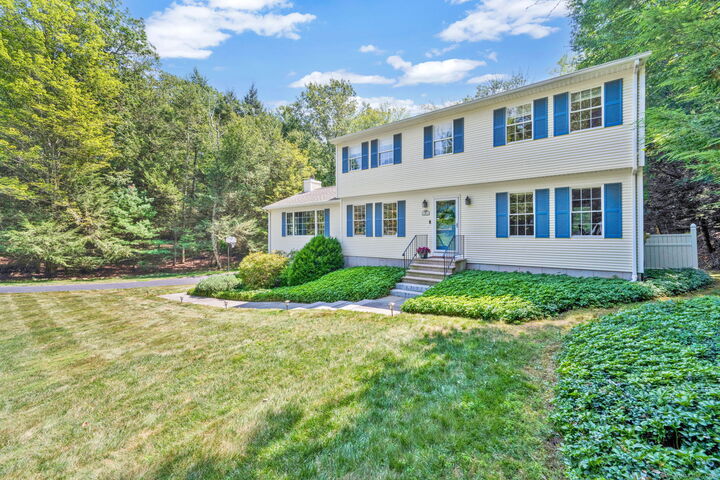 Property Photo: 49 Pheasant Run CT 06060