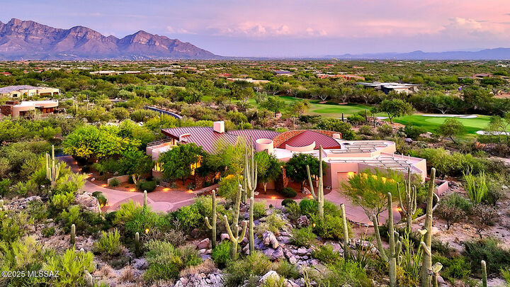 Property Photo: 14435 N Travertine Place AZ 85755