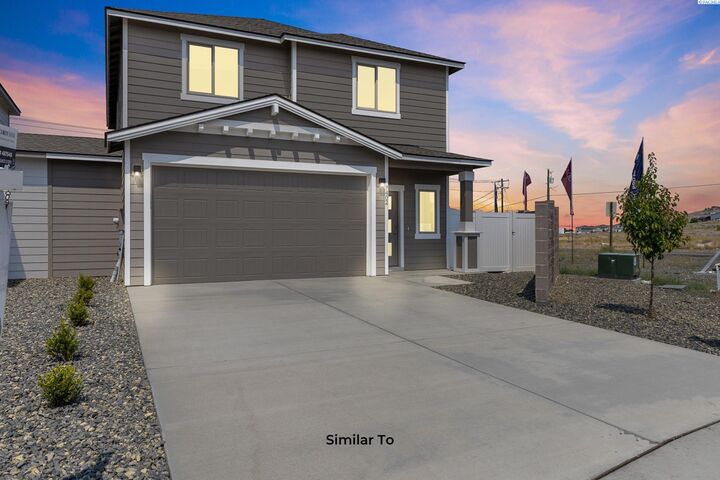 Property Photo: 7563 Grapevine Ct WA 99353