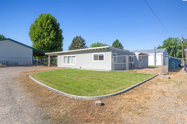 4504 W Nixon  Pasco WA 99301 photo