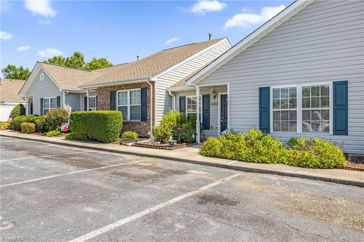 Property Photo: 1003 Glen Gate Circle NC 27284