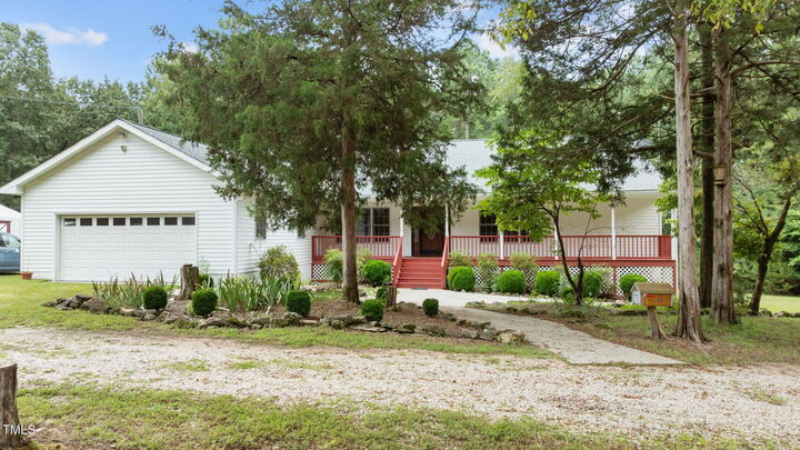 Property Photo:  220 Flat Rock Drive  NC 27549 