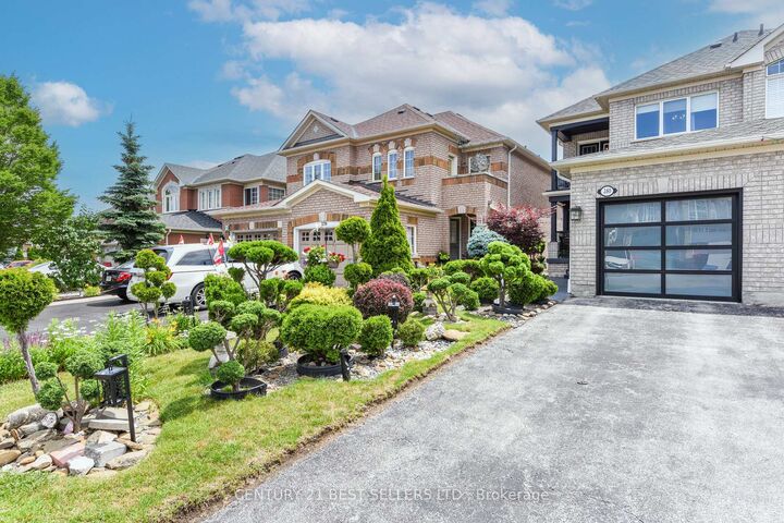Photo de la propriété: 380 Wildgrass Road ON L5B 4H2