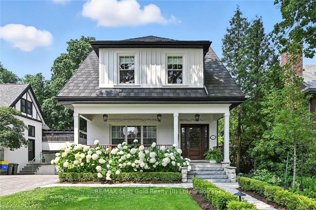 Property Photo: 112 Chedoke Avenue ON L8P 4N9
