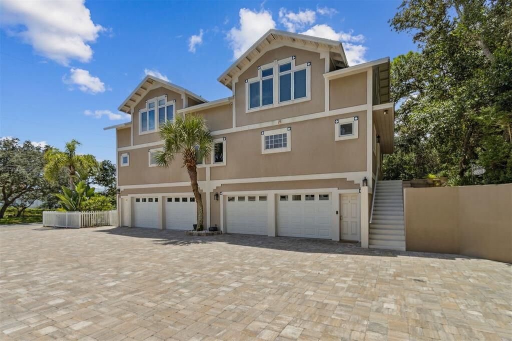 Property Photo: 3351-B 1st Avenue FL 32034