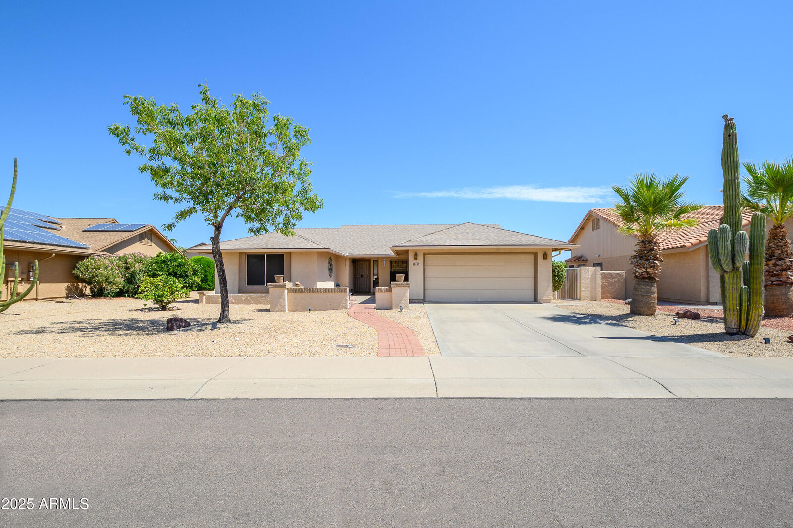 Property Photo: 9238 W Taro Lane AZ 85382