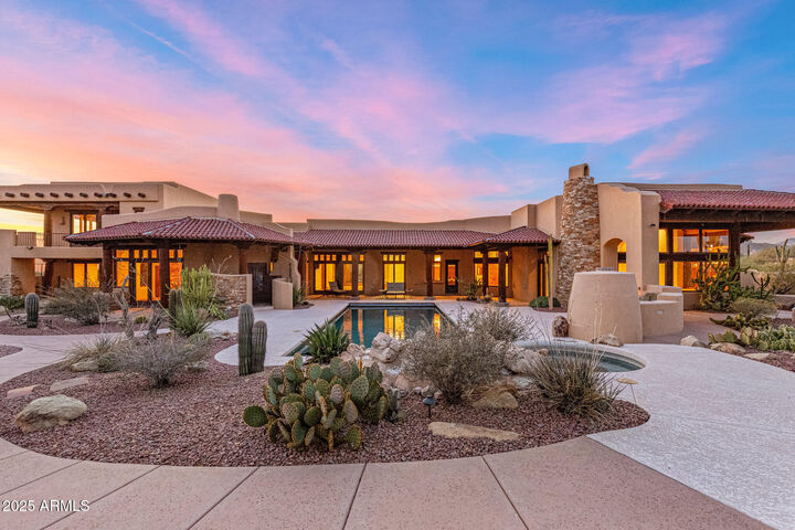 Property Photo:  3307 N Mountain View Road  AZ 85119 