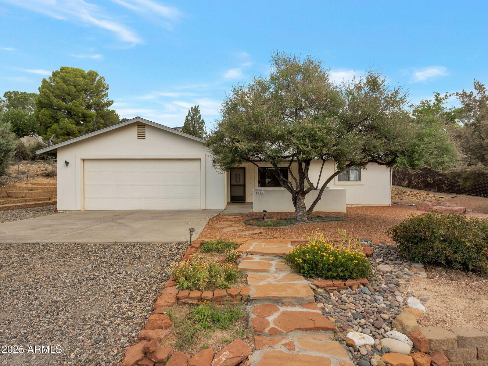 Property Photo: 4484 E Western Drive AZ 86326