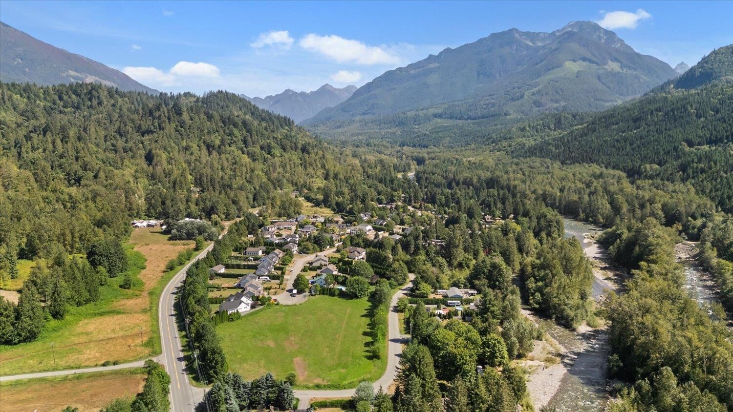 Photo de la propriété: 49061 Bell Acres Road BC V4Z 1C1
