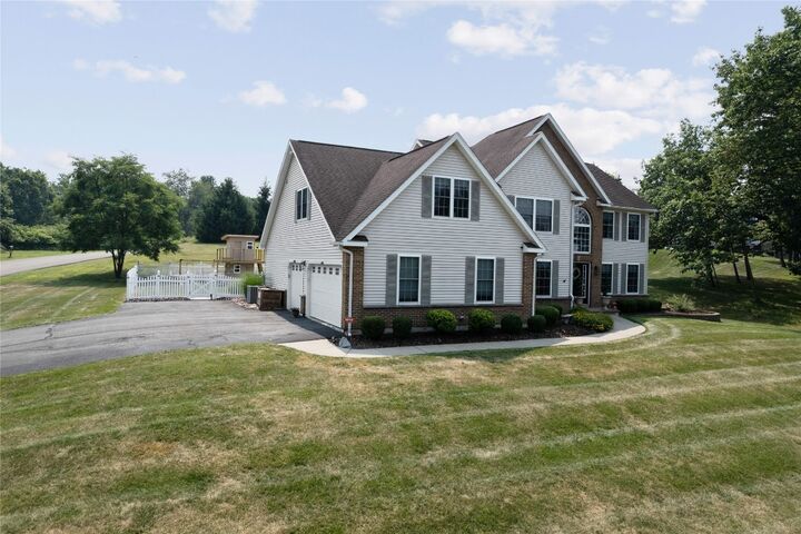 Property Photo:  26 Timberland Drive  NY 13903 