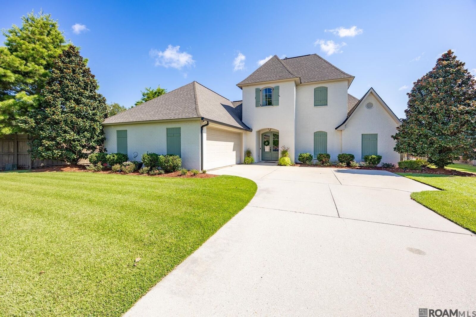 Property Photo: 428 Quiet Oak Blvd LA 70719