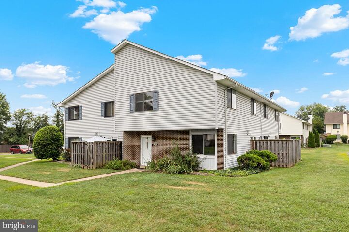 Property Photo:  9012 Sandalwood Drive D  VA 20110 