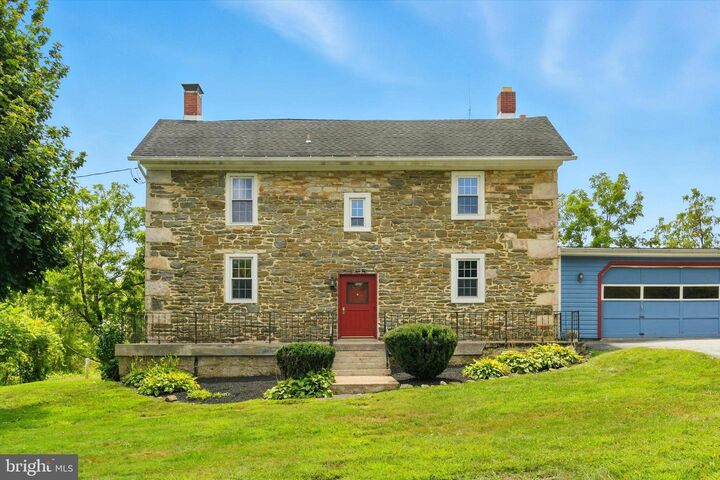 Property Photo:  450 Piketown Road  PA 17112 