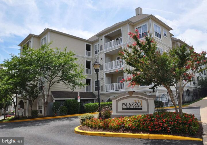 Property Photo:  4550 Strutfield Lane 2323  VA 22311 