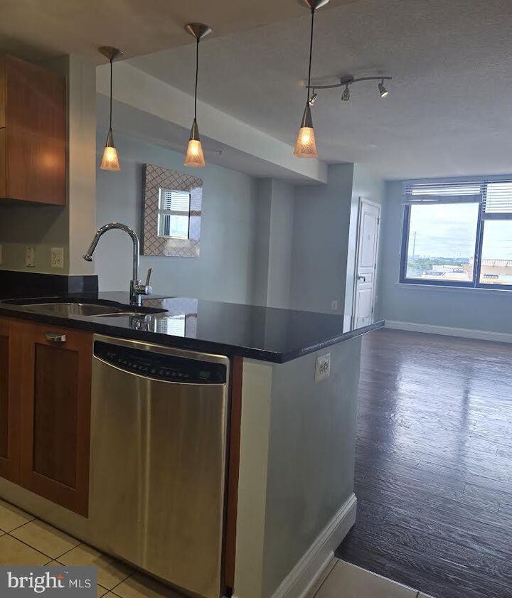 Property Photo:  2451 Midtown Avenue 821  VA 22303 