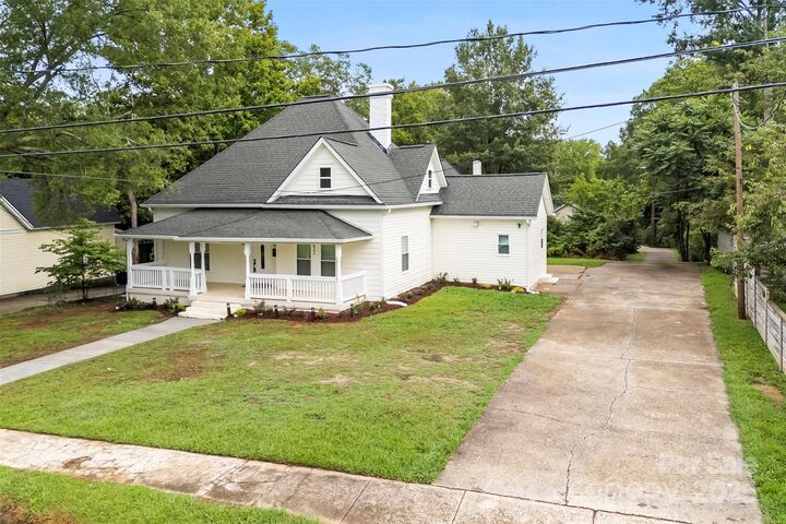 Property Photo: 622 Oak Street NC 28115