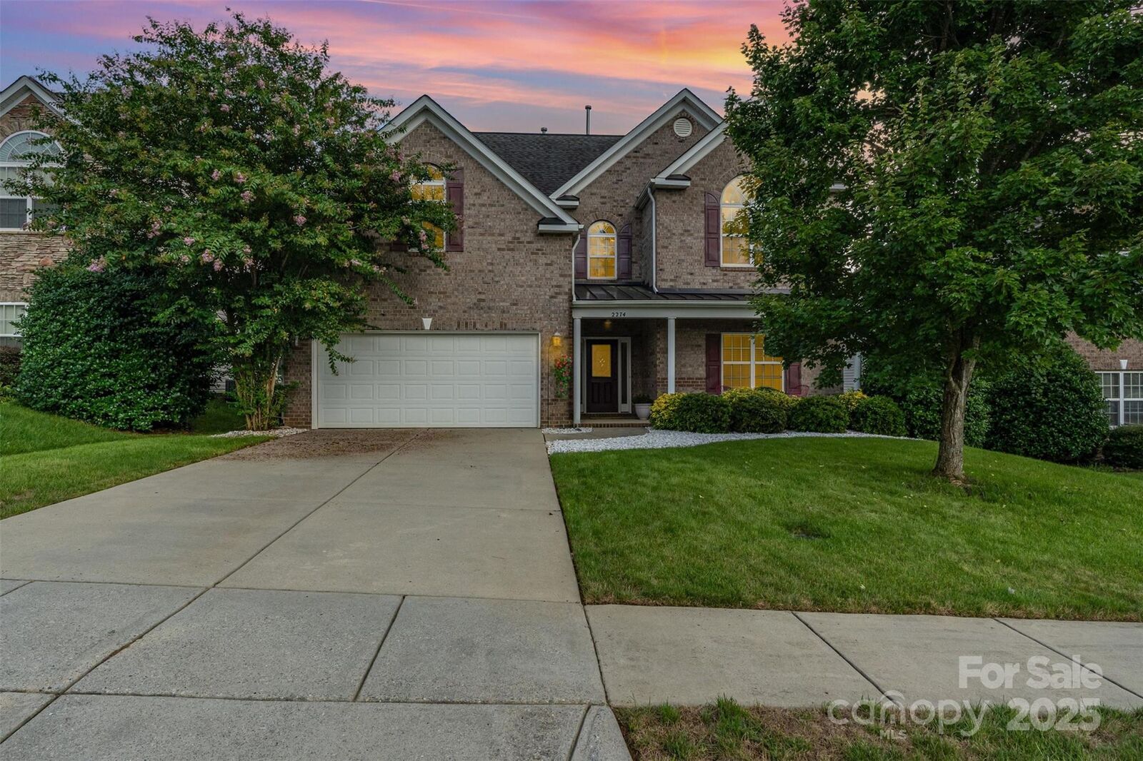 Property Photo: 2274 Laurens Drive NC 28027