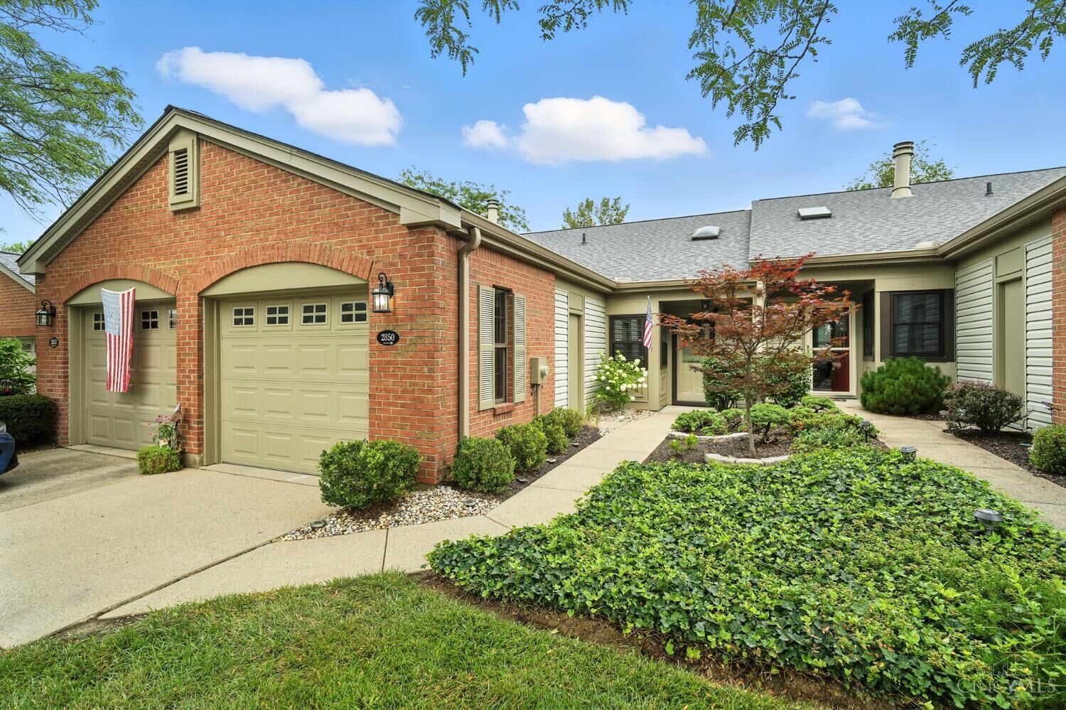 Property Photo:  2850 Chaise Lane  OH 45039