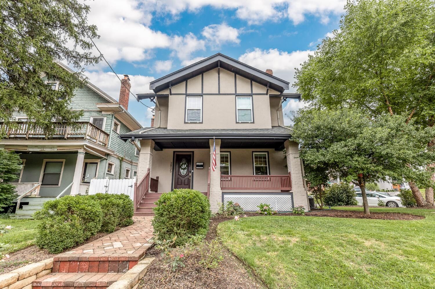 Property Photo:  2805 Observatory Avenue  OH 45208 