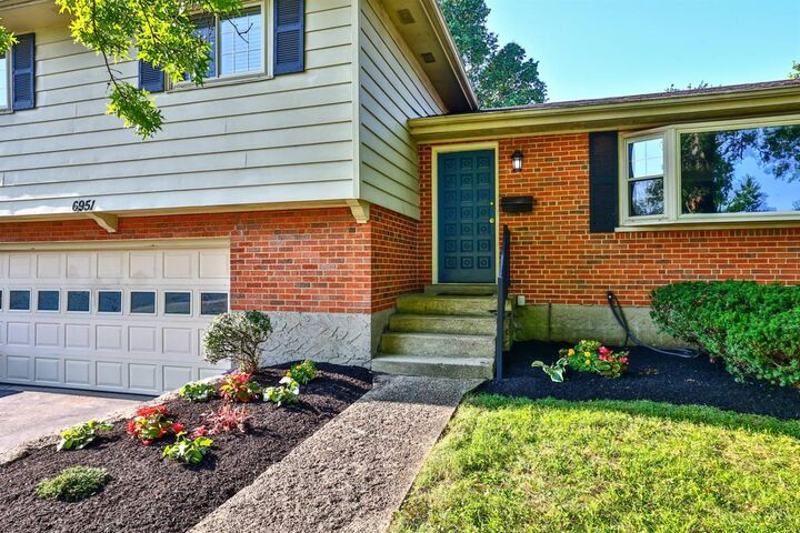 Property Photo: 6951 Miami Hills Drive OH 45243