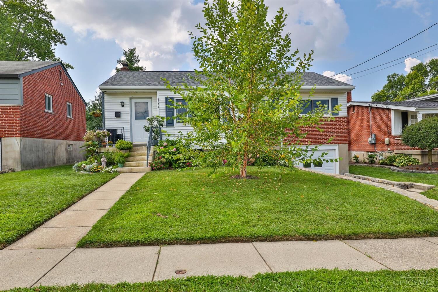 Property Photo: 5771 Brandtmanor Drive OH 45248