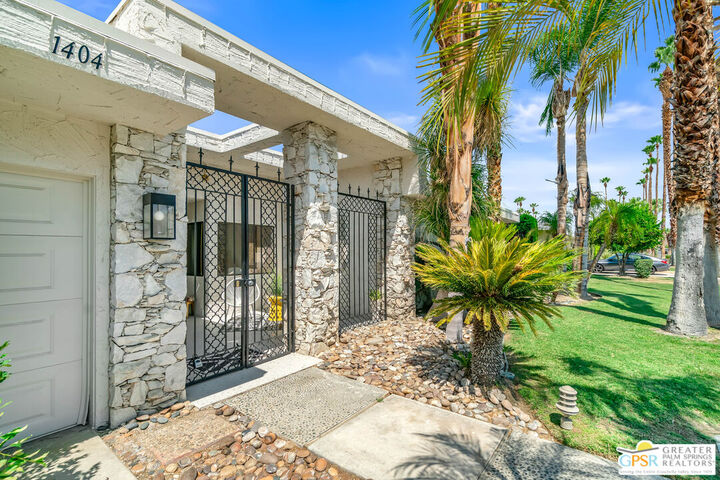 1404 E Sierra Way  Palm Springs CA 92264 photo