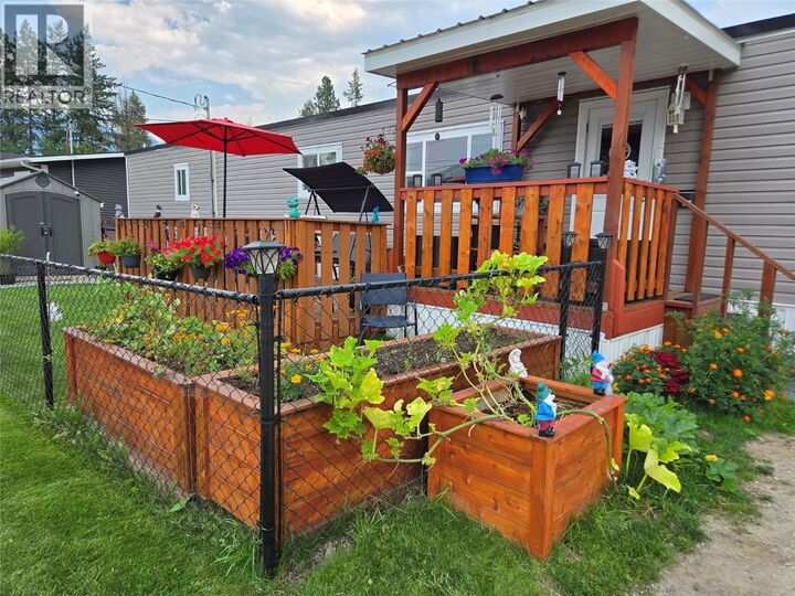 Property Photo: 1601 Columbia Avenue 21 BC V1N 1J1