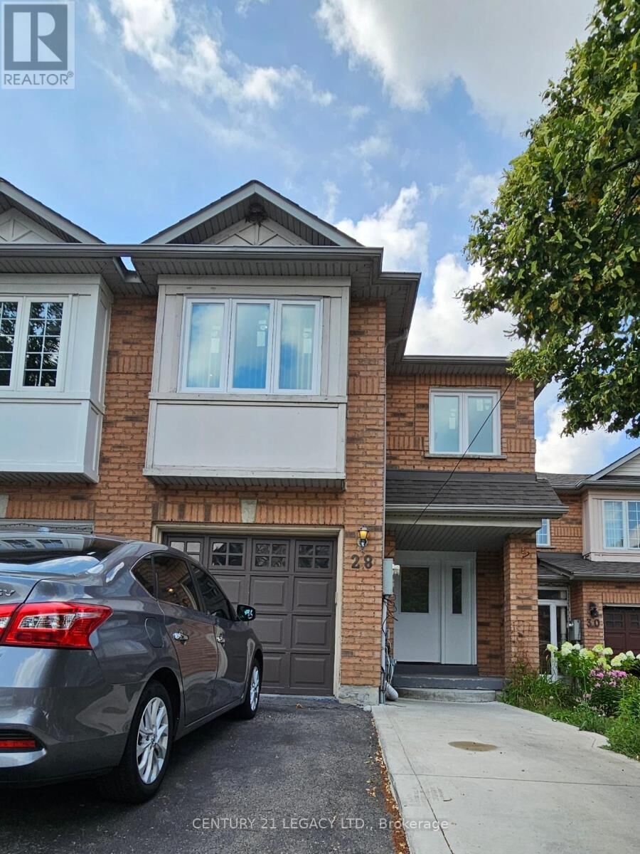Property Photo: 28 Berkindale Court ON L6Y 5G1