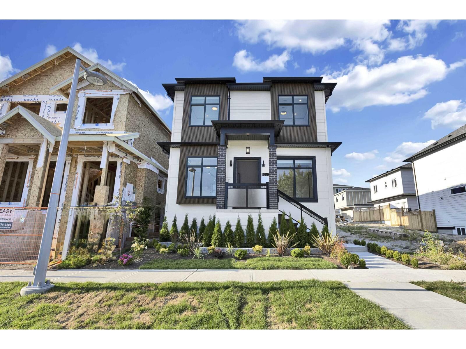 Property Photo: 16723 19A BC V3Z 1K2