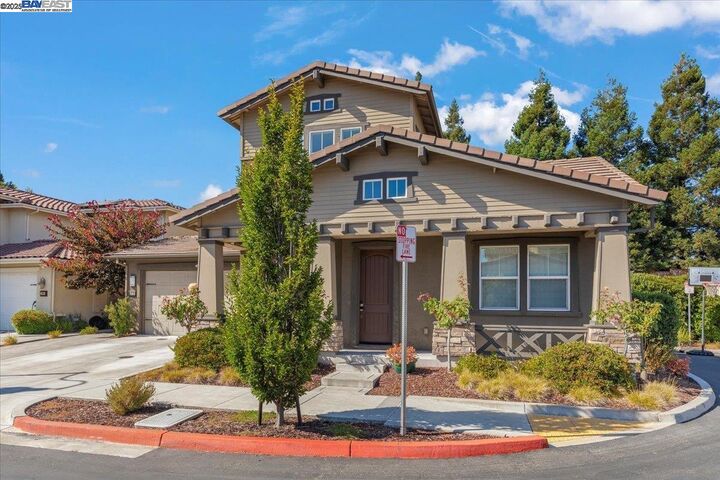 Property Photo: 379 Felipe Cmn CA 94539