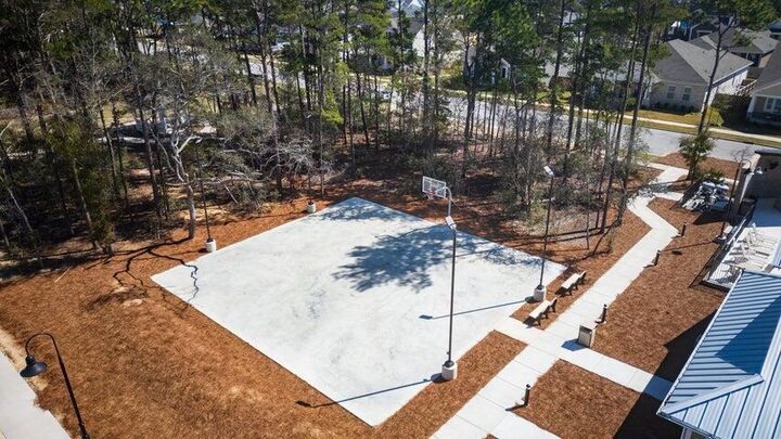 Property Photo:  418 Marsh Deer Run  FL 32578 