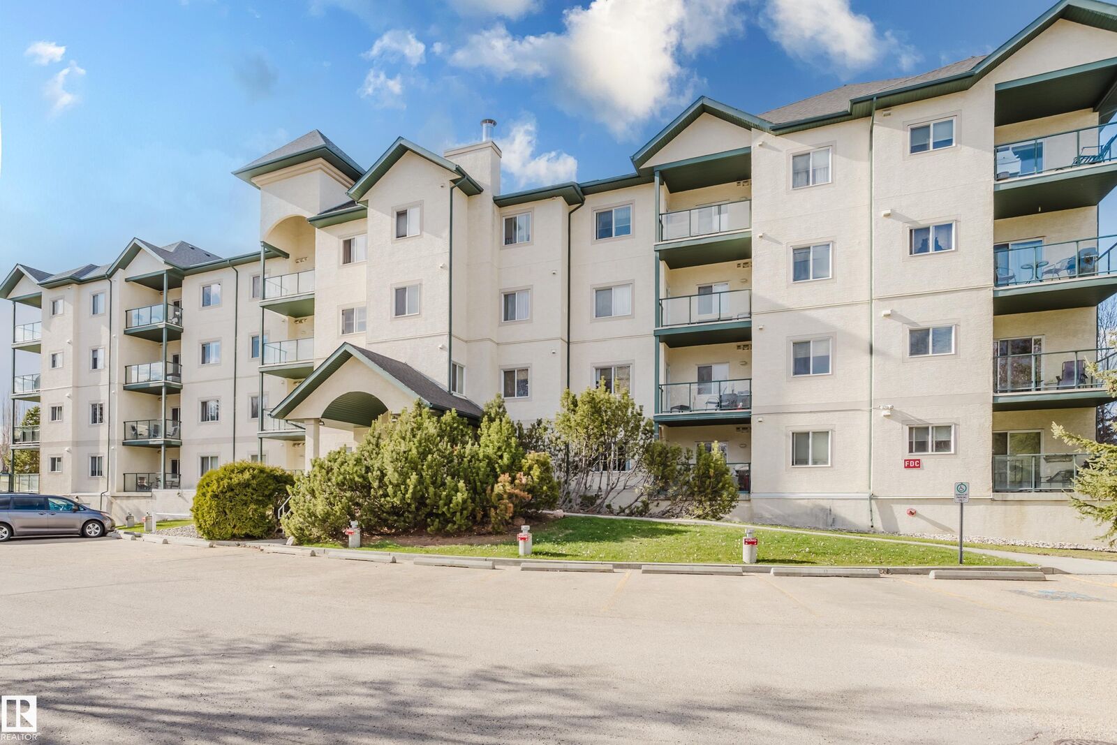 Property Photo:  304 Lewis Estates Boulevard NW 101  AB T5T 6Y7 