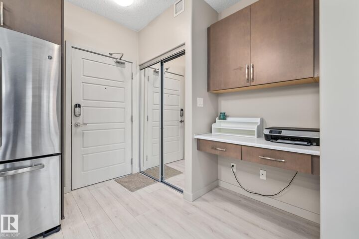 Photo de la propriété: 320 Ambleside Link SW 303 AB T6W 2Z9