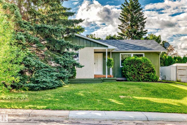 694 Cottonwood Avenue  Sherwood Park AB T8A 1Y7 photo
