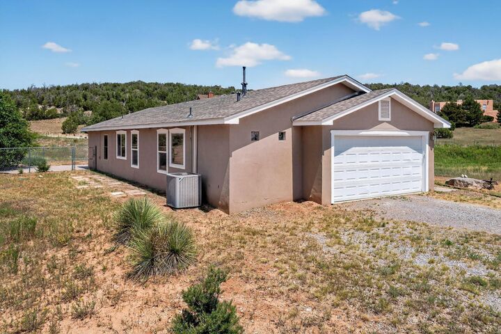 154 Thunder Mountain Road  Edgewood NM 87015 photo