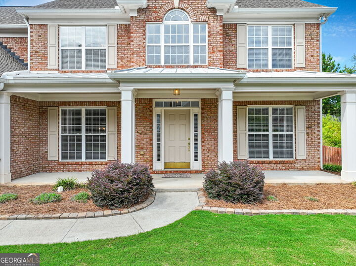 Property Photo:  200 Henley Place  GA 30097 
