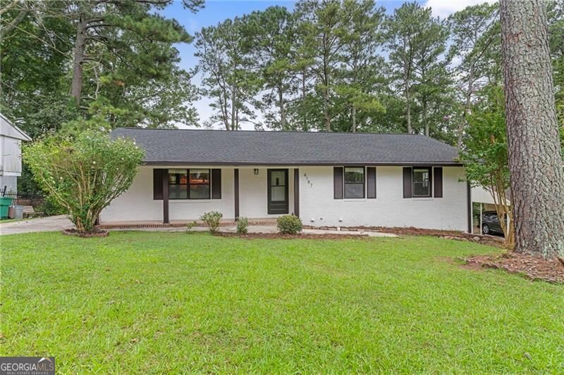 Property Photo: 4187 Conley Circle GA 30288