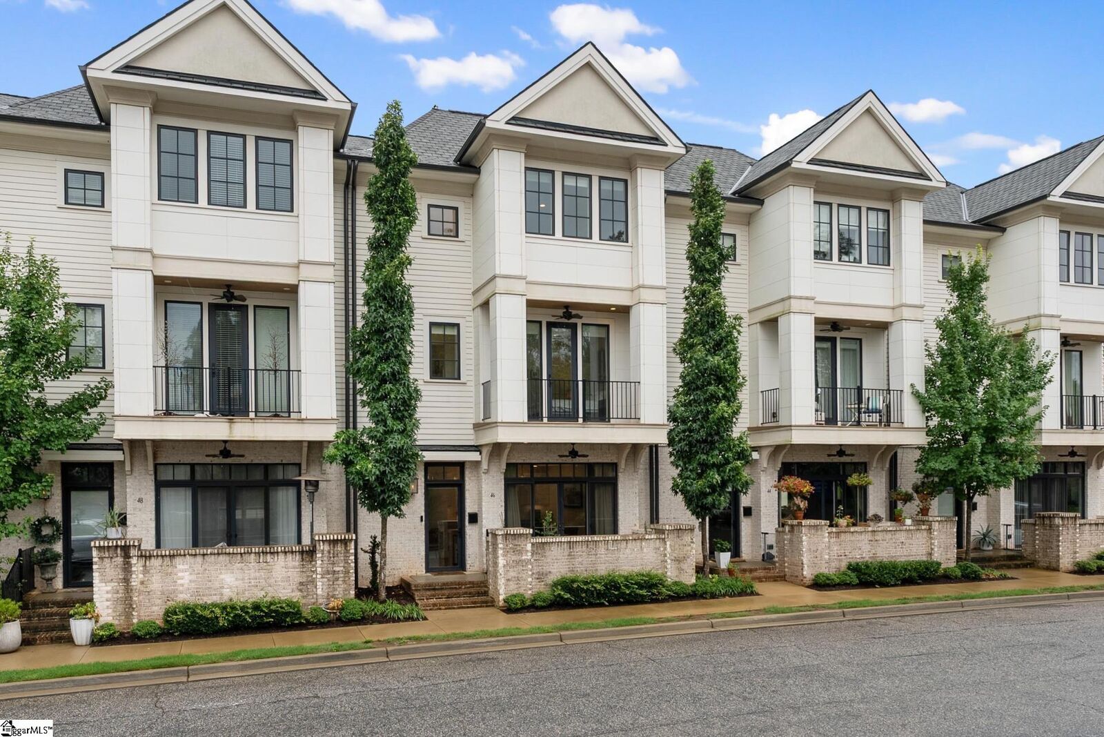 Property Photo: 46 Claussen950 Avenue SC 29601