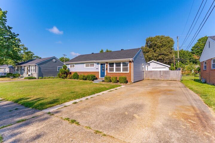 Property Photo:  3802 Jefferson St  KY 42303 
