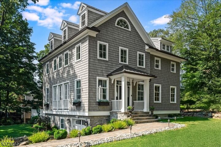 Property Photo: 7 W Crest Trl NJ 07405
