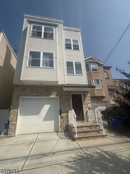 Property Photo: 720 S 20th St NJ 07103