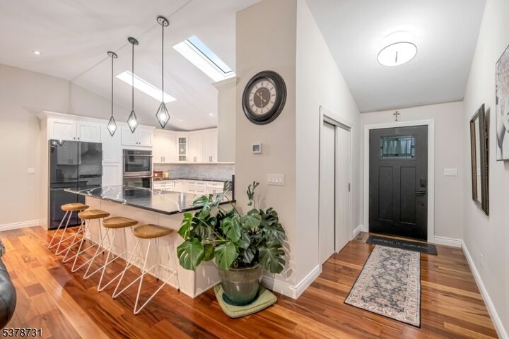 Property Photo:  137 Elmwood Pl  NJ 07481 